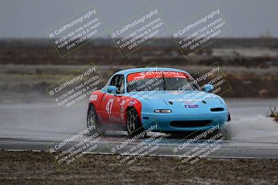 media/Nov-15-2025-CalClub SCCA (Sat) [[7bfa5a7151]]/Race/Group 4/